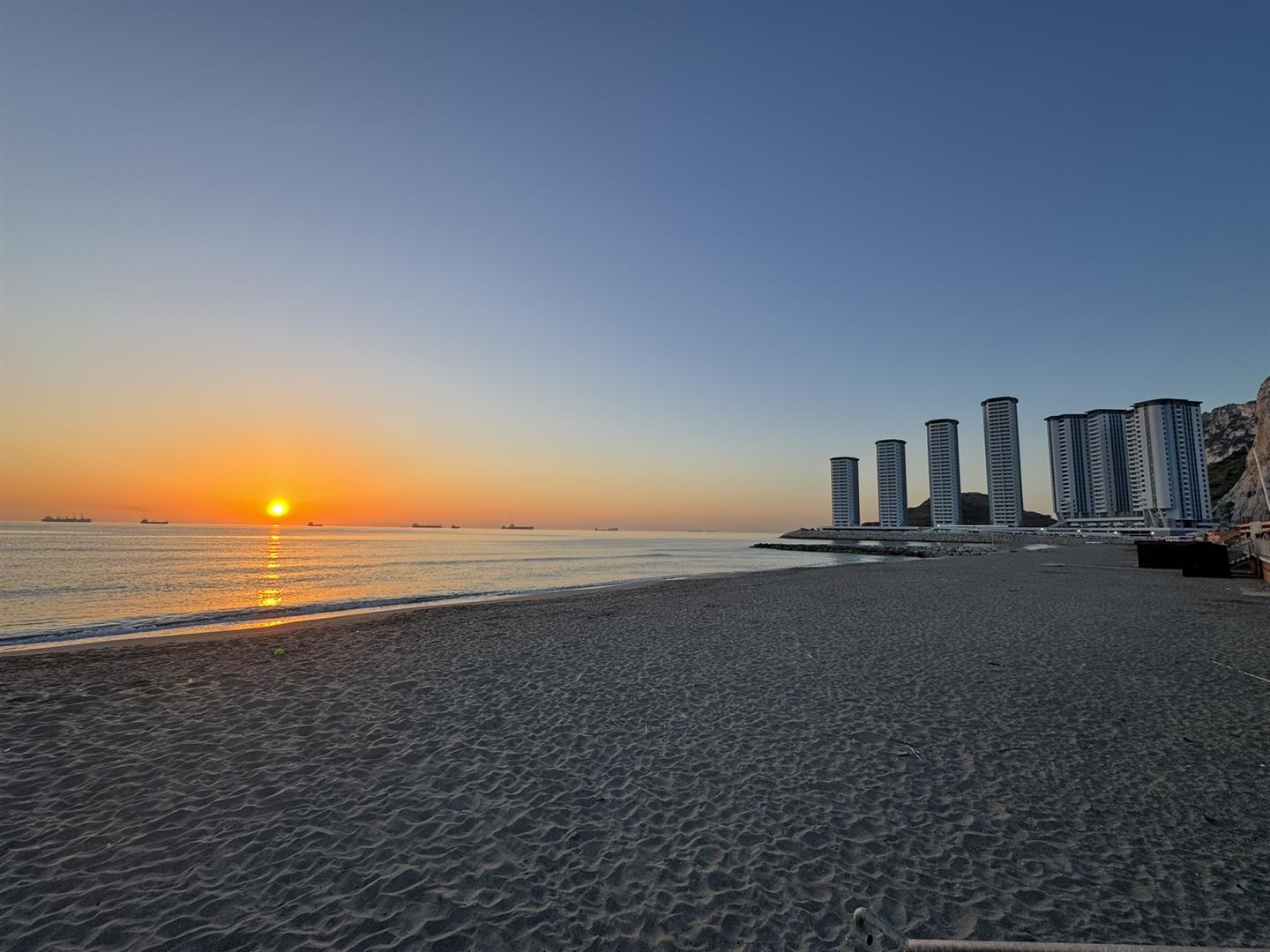 Image of Apartment - 3 Bedrooms - 1 Bathrooms for Sale in Hassan Centenary Terraces-Gibraltar, Image 17